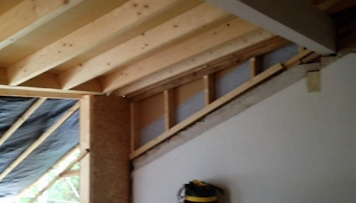 Umbau und Erweiterung Dachstock in Bäretswil