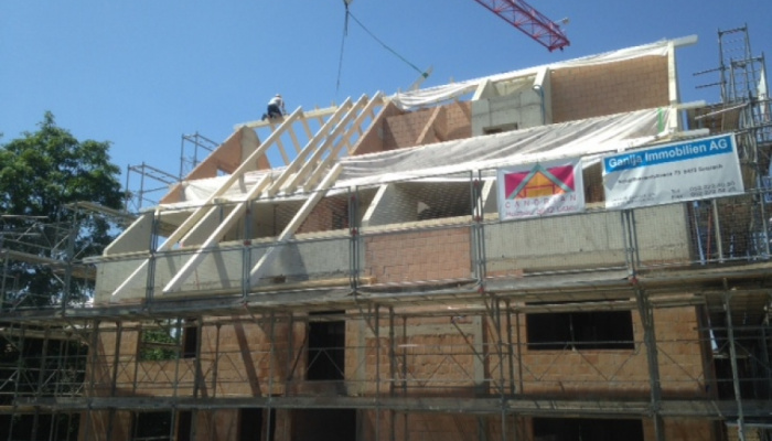 Neubau - Dachstuhl selber abgebunden